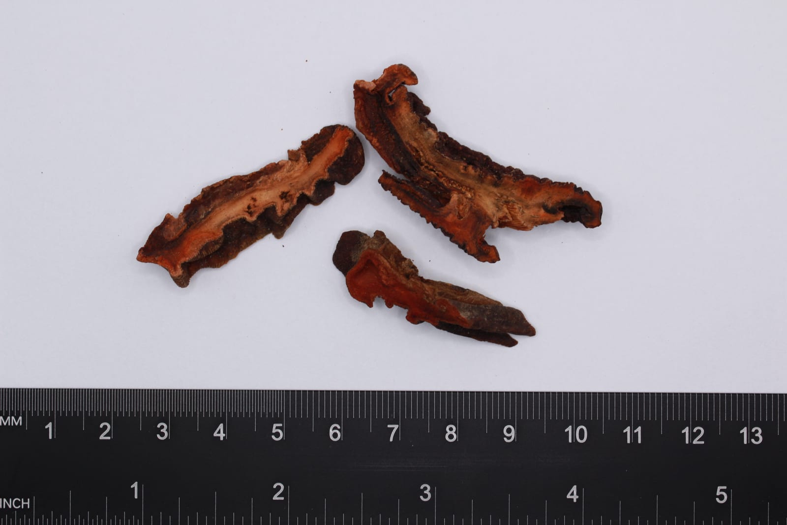 Dried mu gua slices